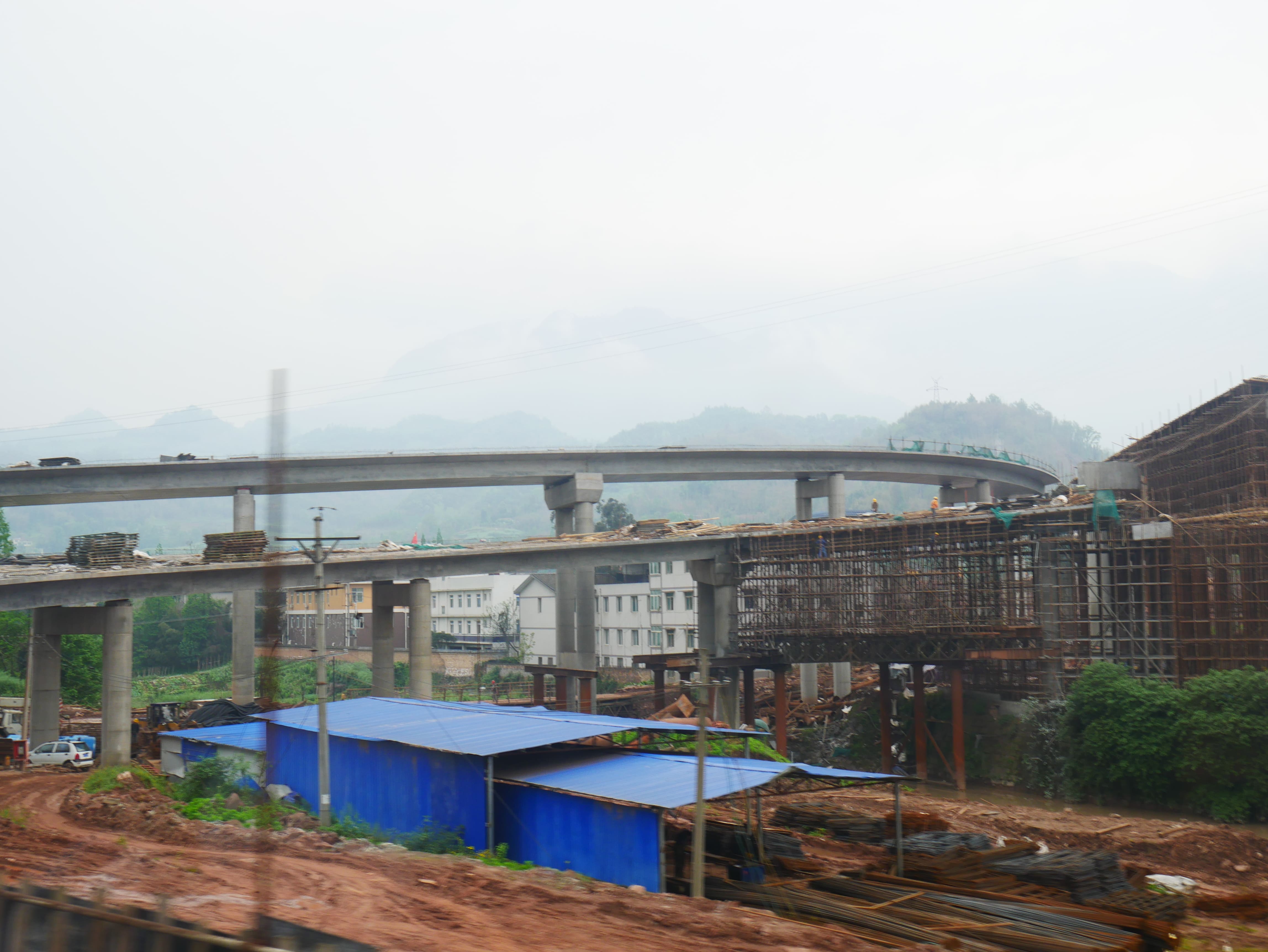 Sur la route de Kanding