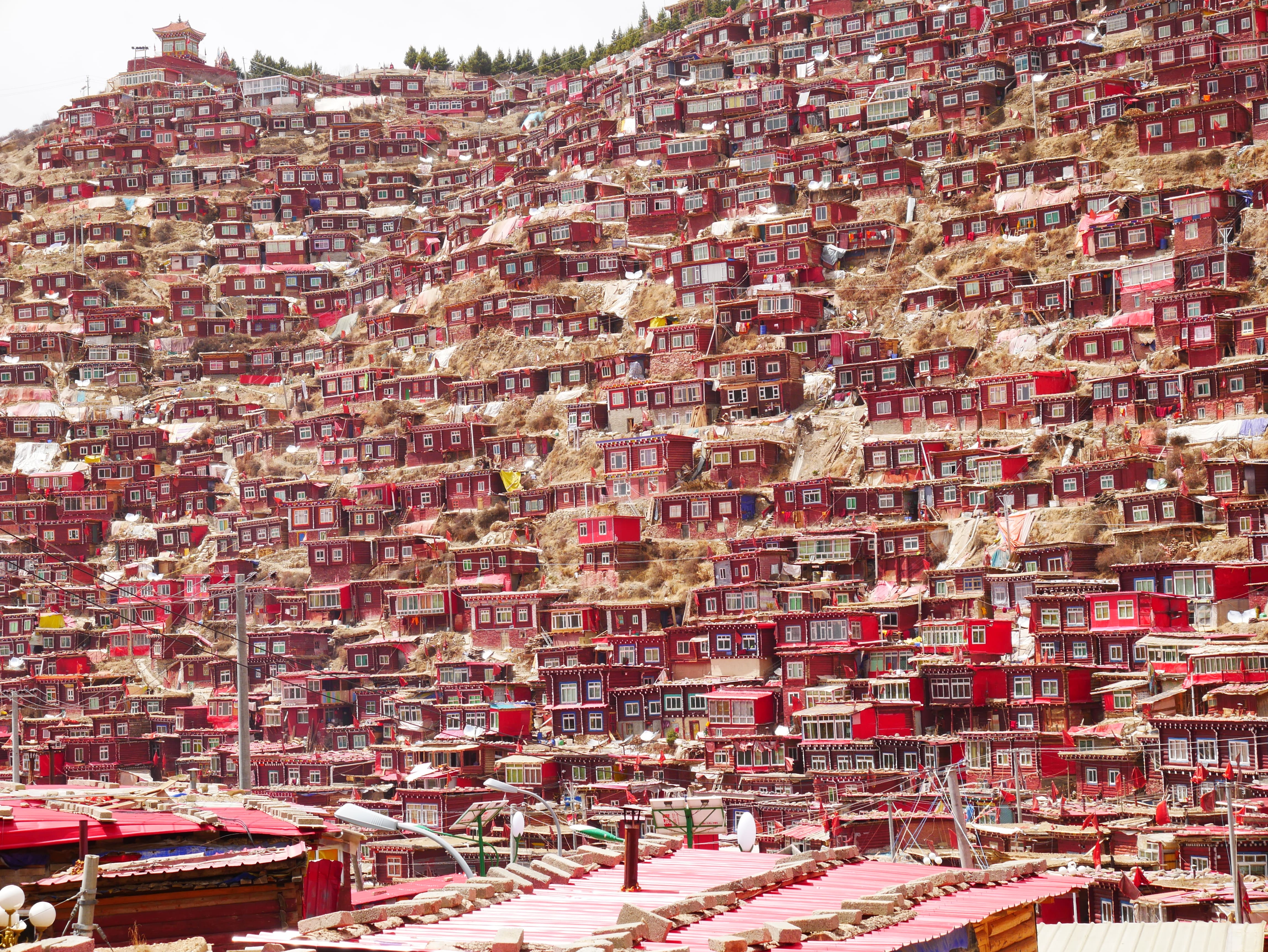 Larung-Gar